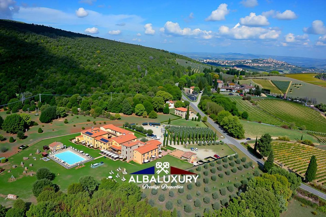 Villa in San Gimignano, Tuscany, Italy 5 - 15367270