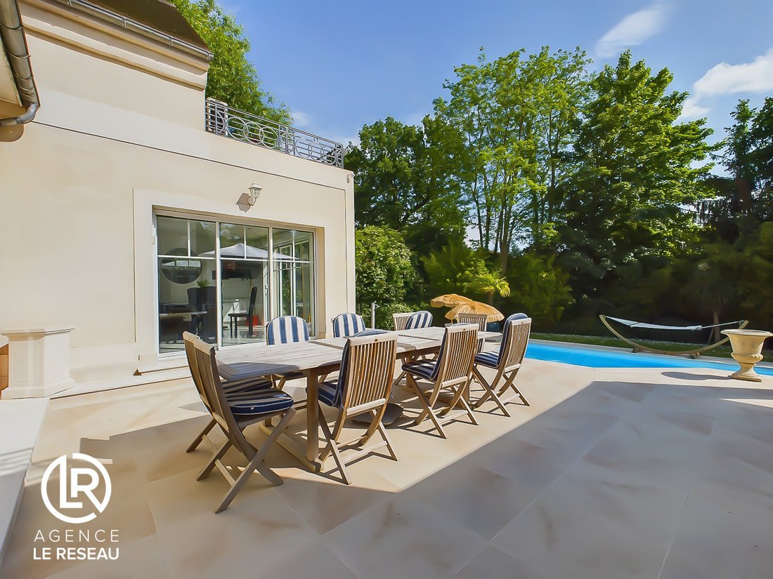 Villa in Centre Montmorency, Montmorency, France 3 - 16473707