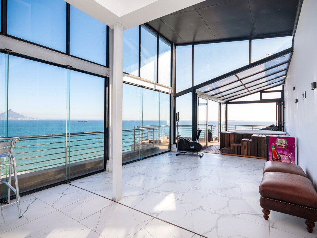 Penthouse in Cape Town, Western Cape, South Africa 4 - 16474735