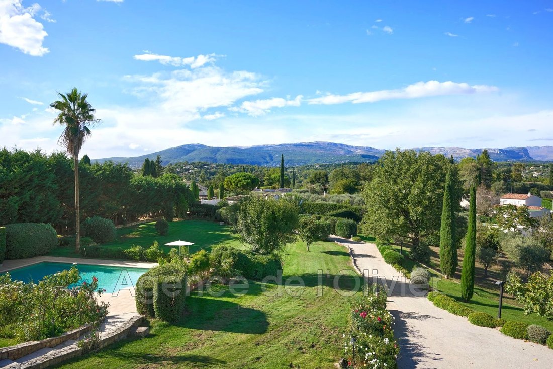 Villa in Valbonne, Provence-Alpes-Côte d'Azur, France 2 - 16369206