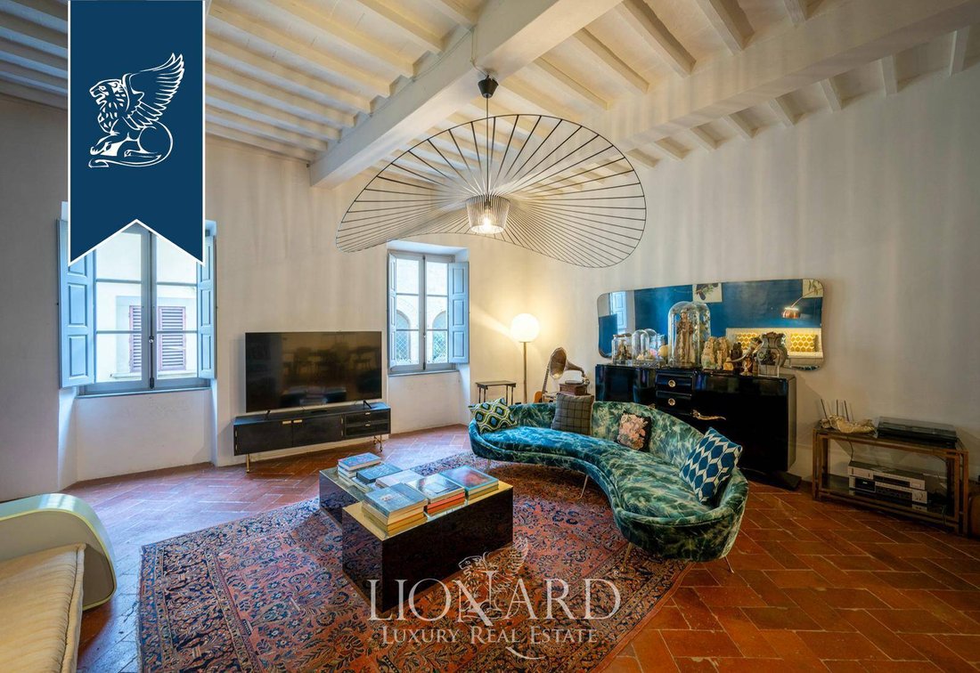 Villa in Fiorentina-San Leo, Arezzo, Tuscany 2 - 16476134