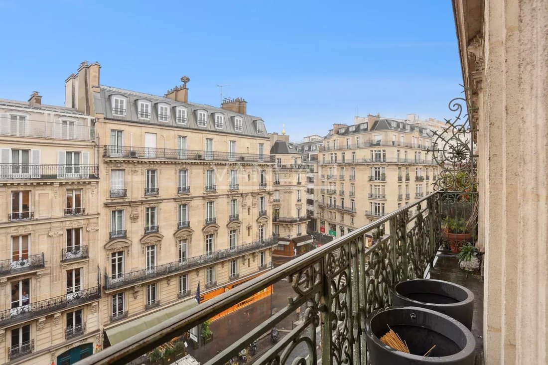 Apartment in Hoche-Friedland, Paris 8e Arrondissement, Paris 4 - 16473702