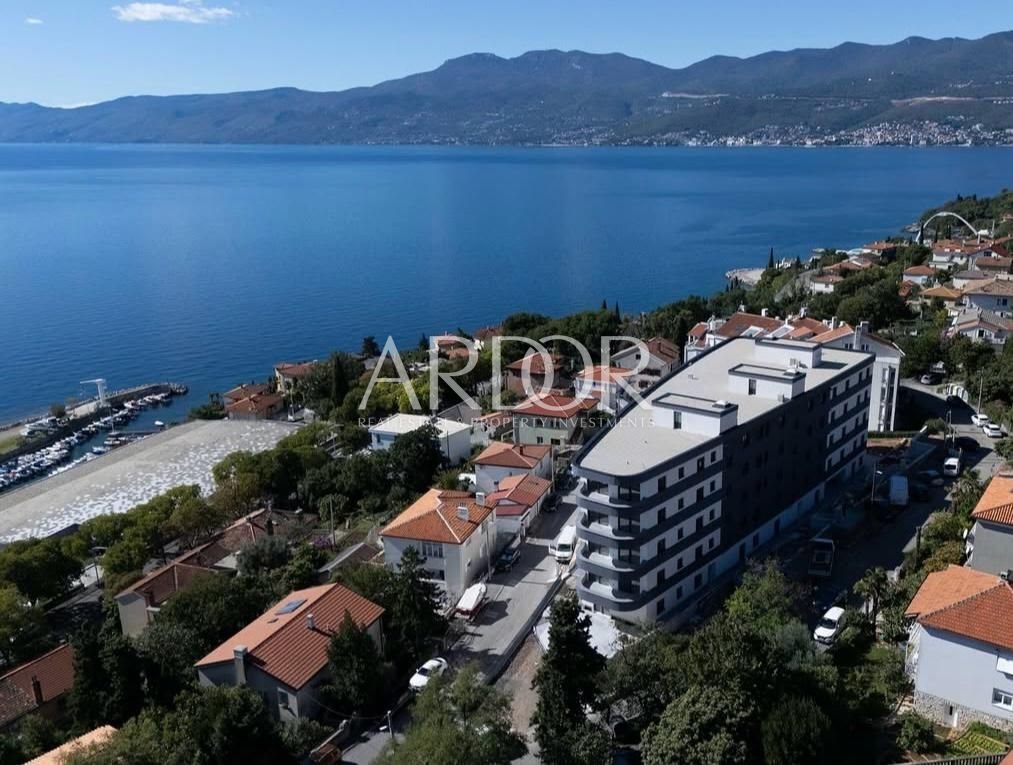 Apartment in Mjesni odbor Kantrida, Grad Rijeka, Primorje-Gorski Kotar County 5 - 15767681