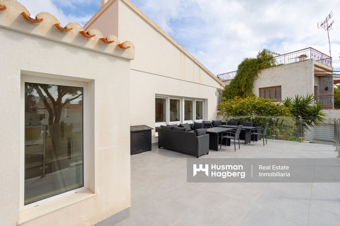Villa in Orihuela, Valencian Community, Spain 3 - 12366525