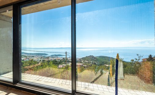 Villa in Veliko Brdo, Split-Dalmatia County, Croatia 1