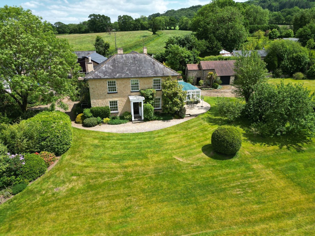 House in Blackborough, England 1 - 16475813