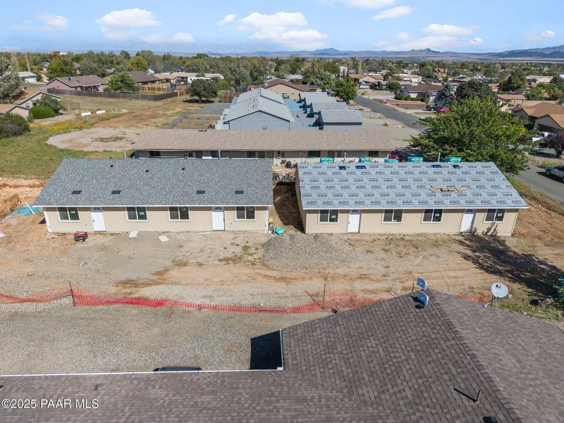 Prescott Valley, Arizona, United States 1 - 16475413