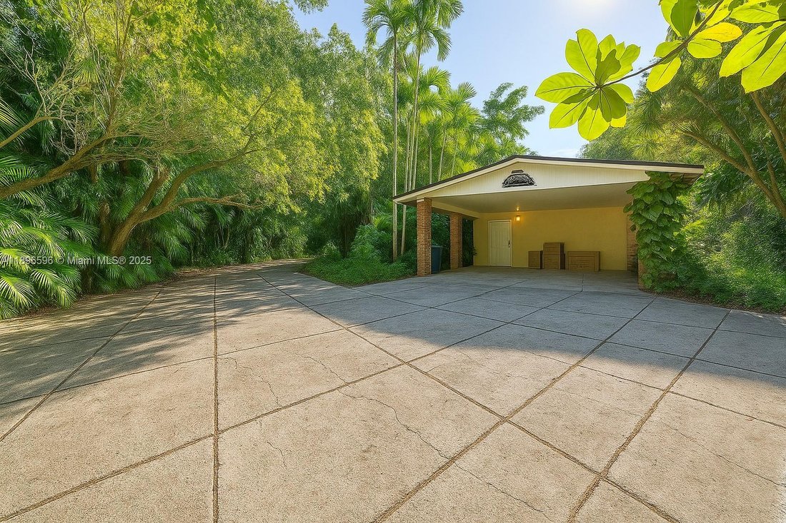 House in Coral Gables, Florida, United States 2 - 16473513