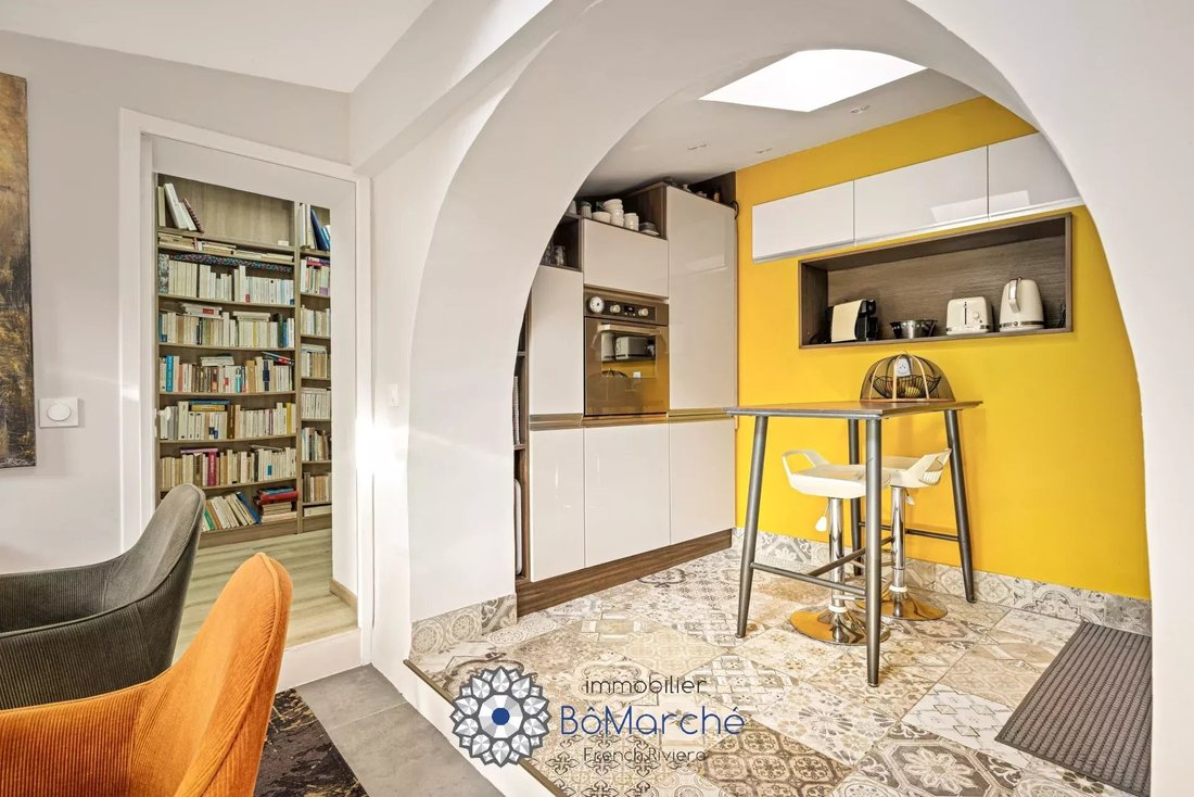 House in Centre-Haut de Cagnes, Cagnes-sur-Mer, France 3 - 16473591