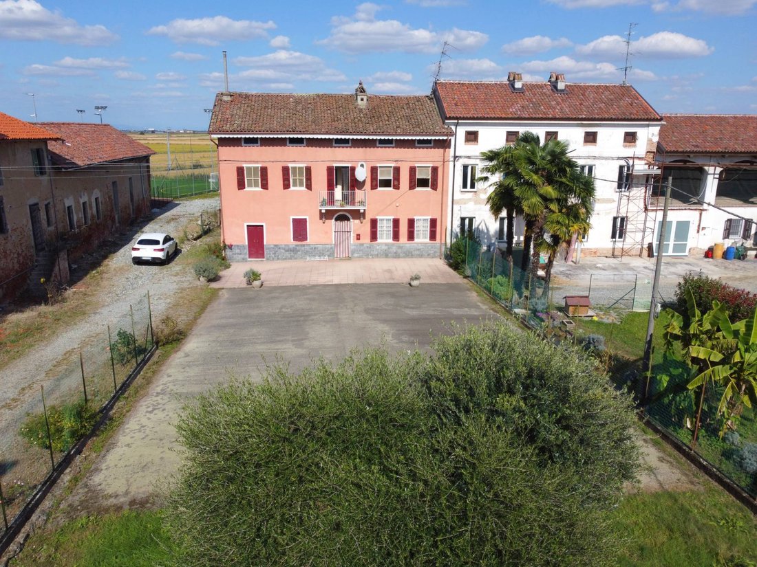 House in Ronsecco, Piedmont, Italy 4 - 15962644
