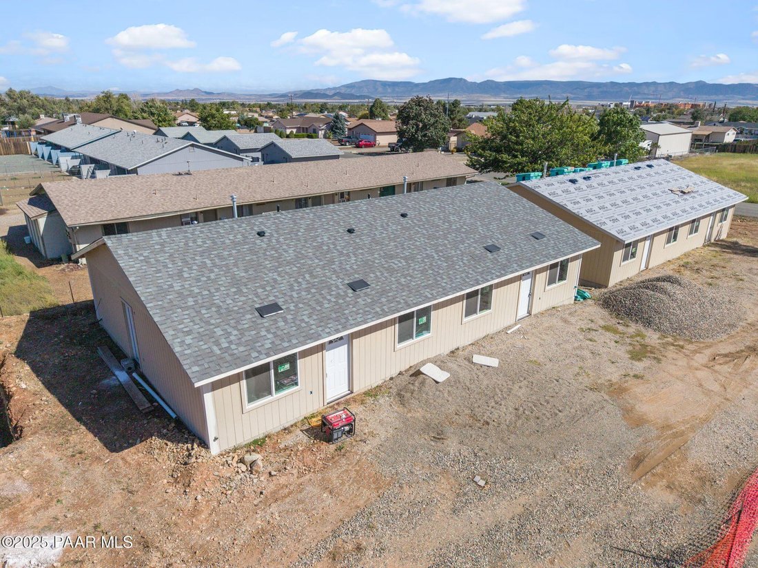 Prescott Valley, Arizona, United States 3 - 16475413