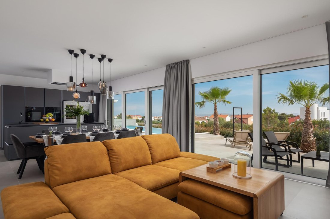 Villa in Vodice, Sibenik-Knin County, Croatia 3 - 16476152