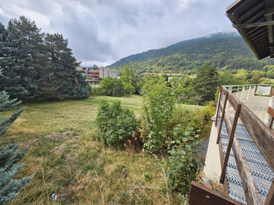 Land in Briançon, Provence-Alpes-Côte d'Azur, France 5 - 16474061