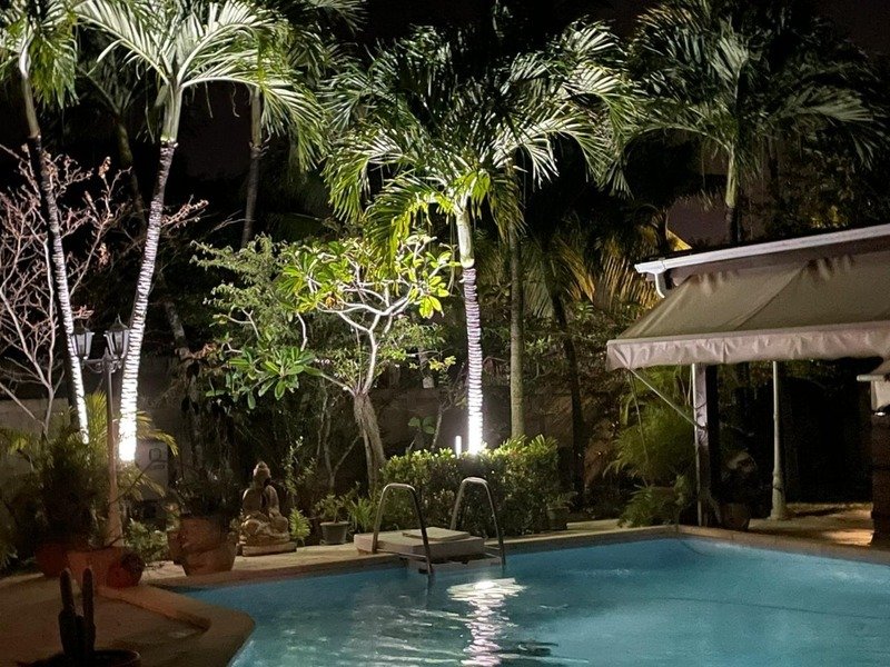 Villa a Francia 2 - 16476095