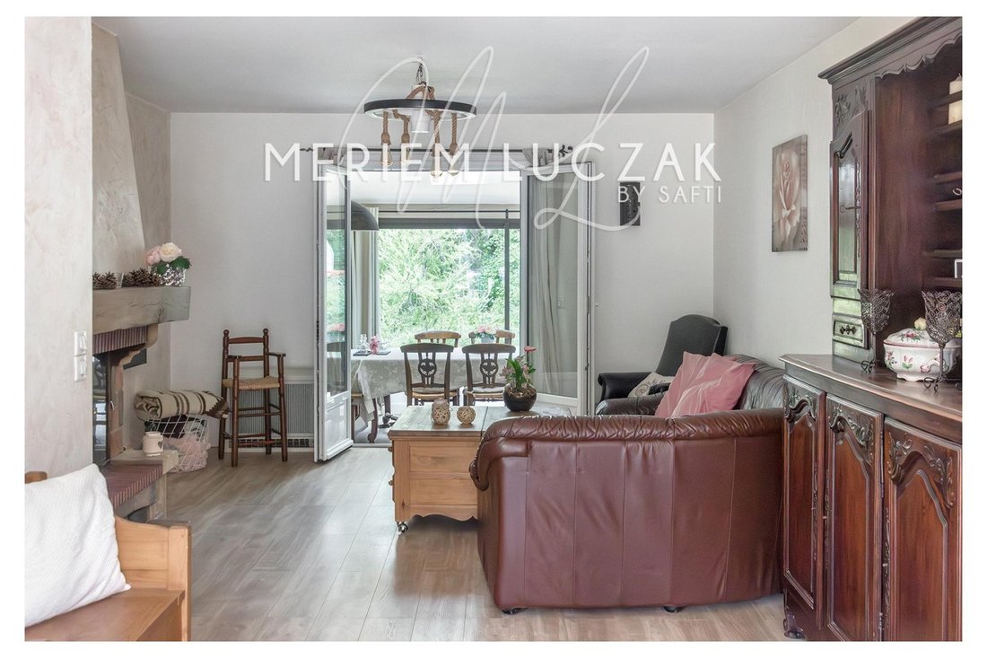 House in Orgeval, Ile-de-France, France 3 - 16474919
