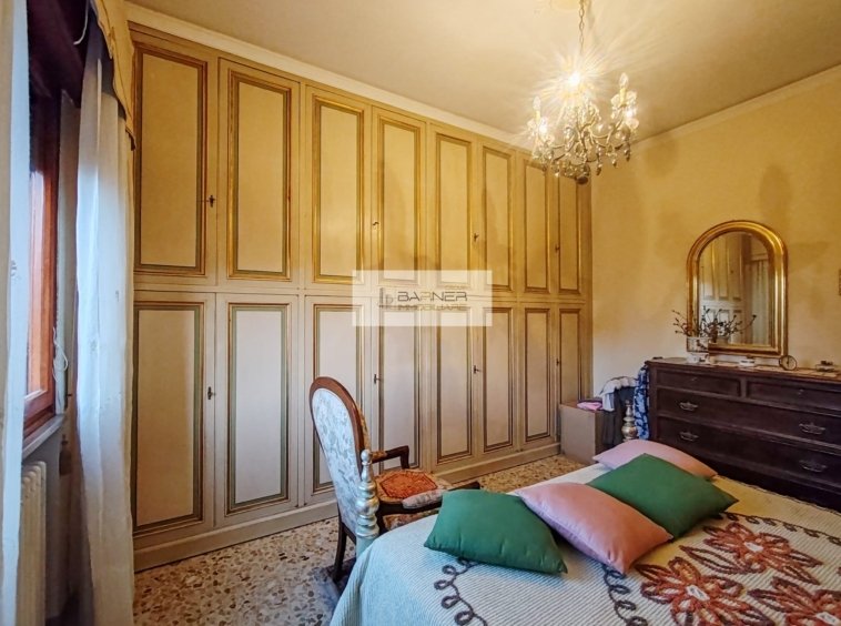 Villa in Center, Capannori, Tuscany 1 - 16473424