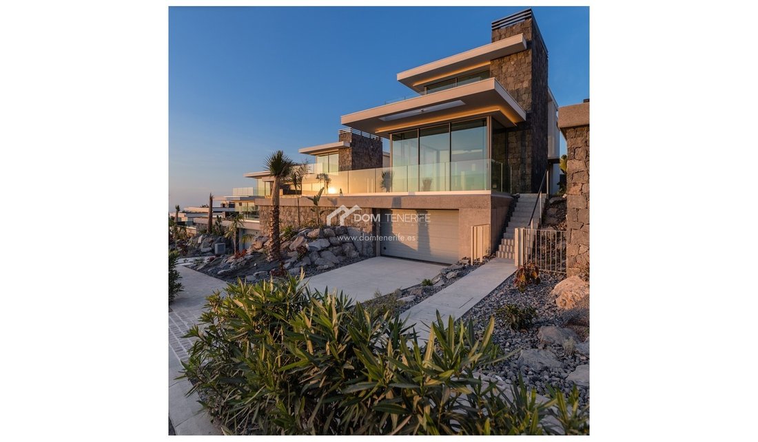 Villa in Guia de Isora, Canary Islands, Spain 4 - 16475445