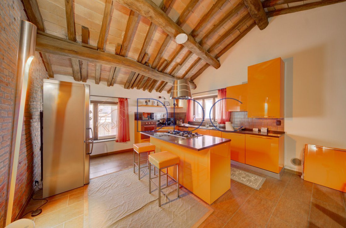 Farm Ranch in Broni, Lombardy, Italy 5 - 15794366