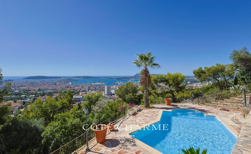 House in Le Faron-Fort-Rouge, Toulon, France 1