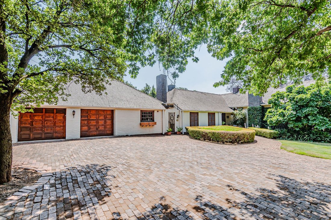 Maison à Monument Park, Gauteng, Afrique du Sud 3 - 16371684