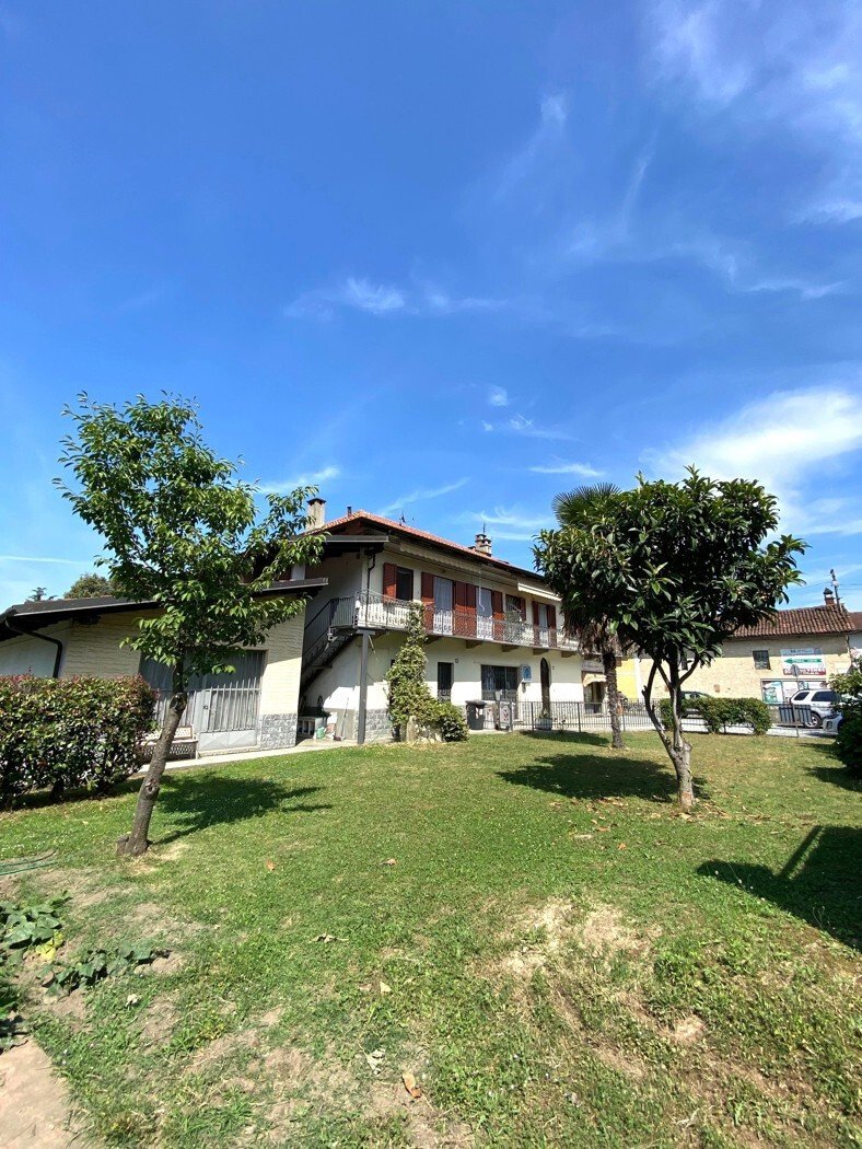 Sangano, Piedmont, Italy 2 - 16475564