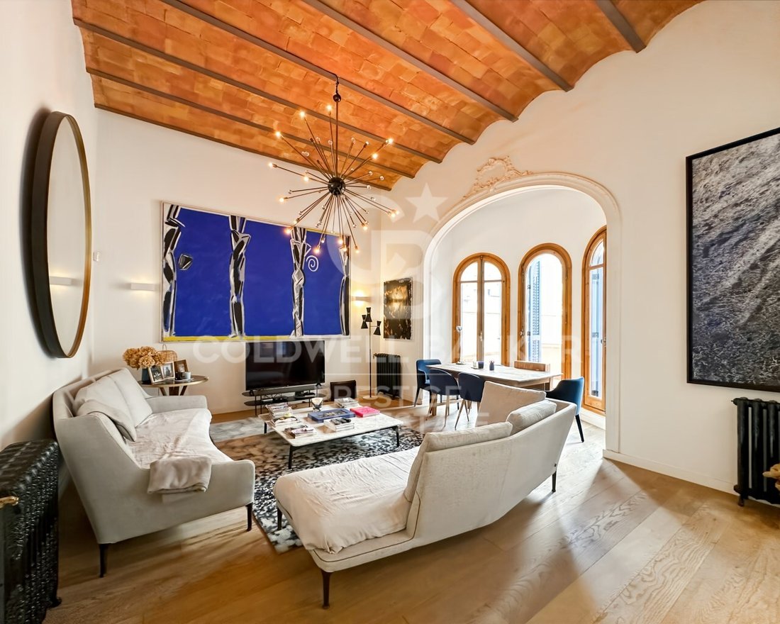 Apartment in Eixample, Barcelona, Spain 2 - 16475848