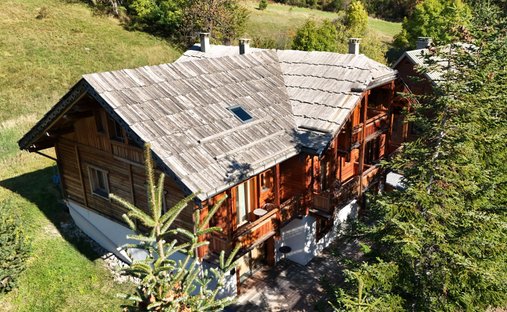 Chalet in La Salle-les-Alpes, Provence-Alpes-Côte d'Azur, France 1