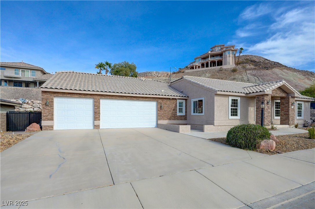 House in Henderson, Nevada, United States 4 - 16476559