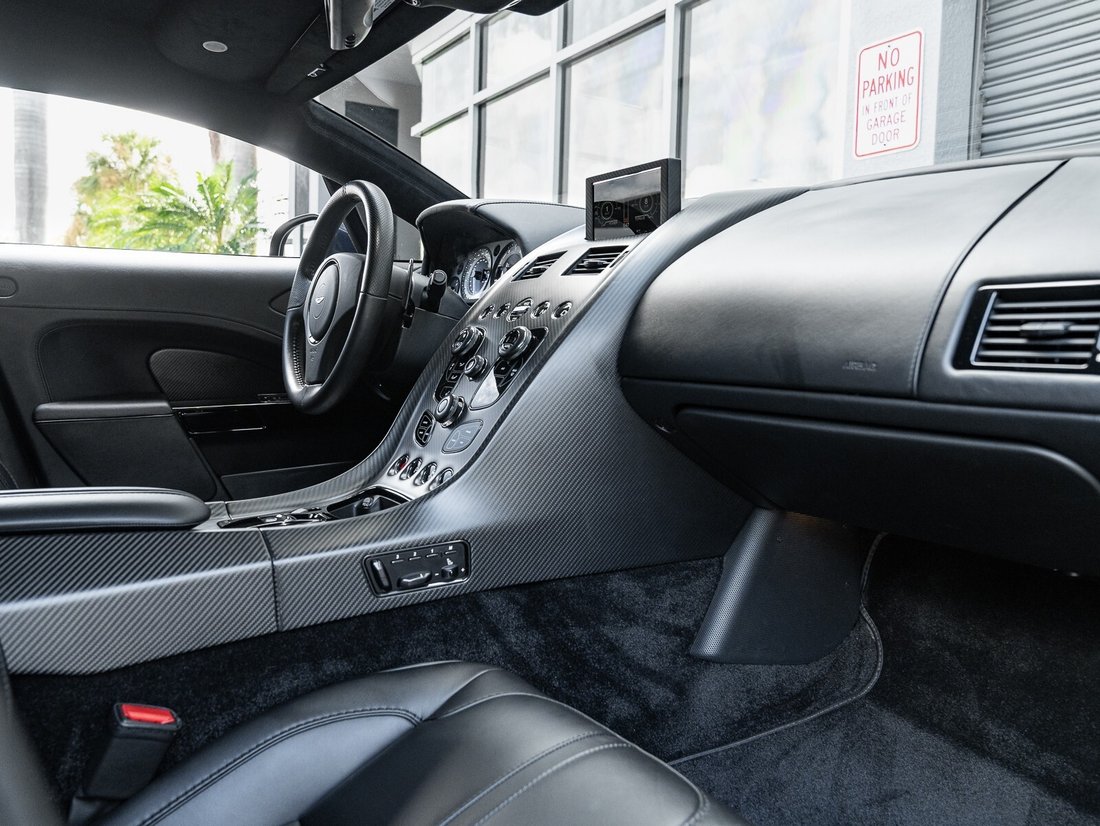 Sedan in Naples, FL 2 - 16467825