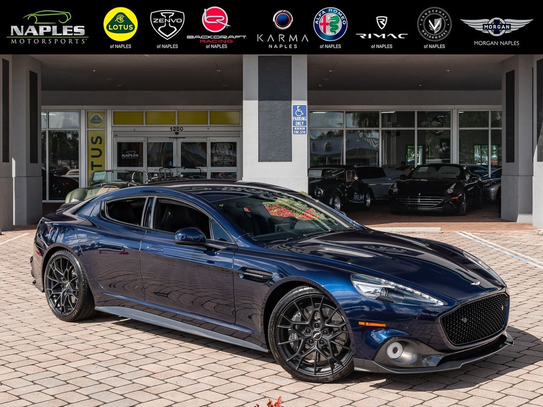 Sedan in Naples, FL 1 - 16467825