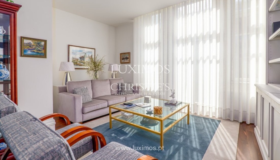 Apartment in Cedofeita, Santo Ildefonso, Se, Miragaia, Sao Nicolau e Vitoria, Porto District, Portugal 2 - 16474609
