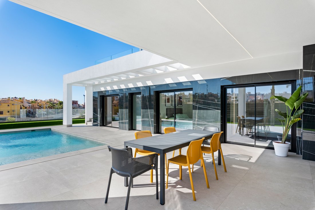 Villa in Algorfa, Land Valencia, Spanien 4 - 16473452