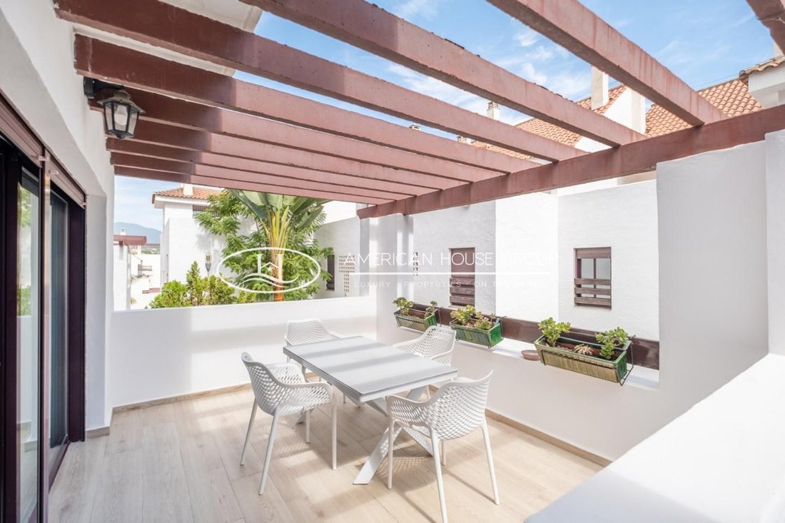 Apartment in Nueva Andalucia, Marbella, Spain 1 - 16473541
