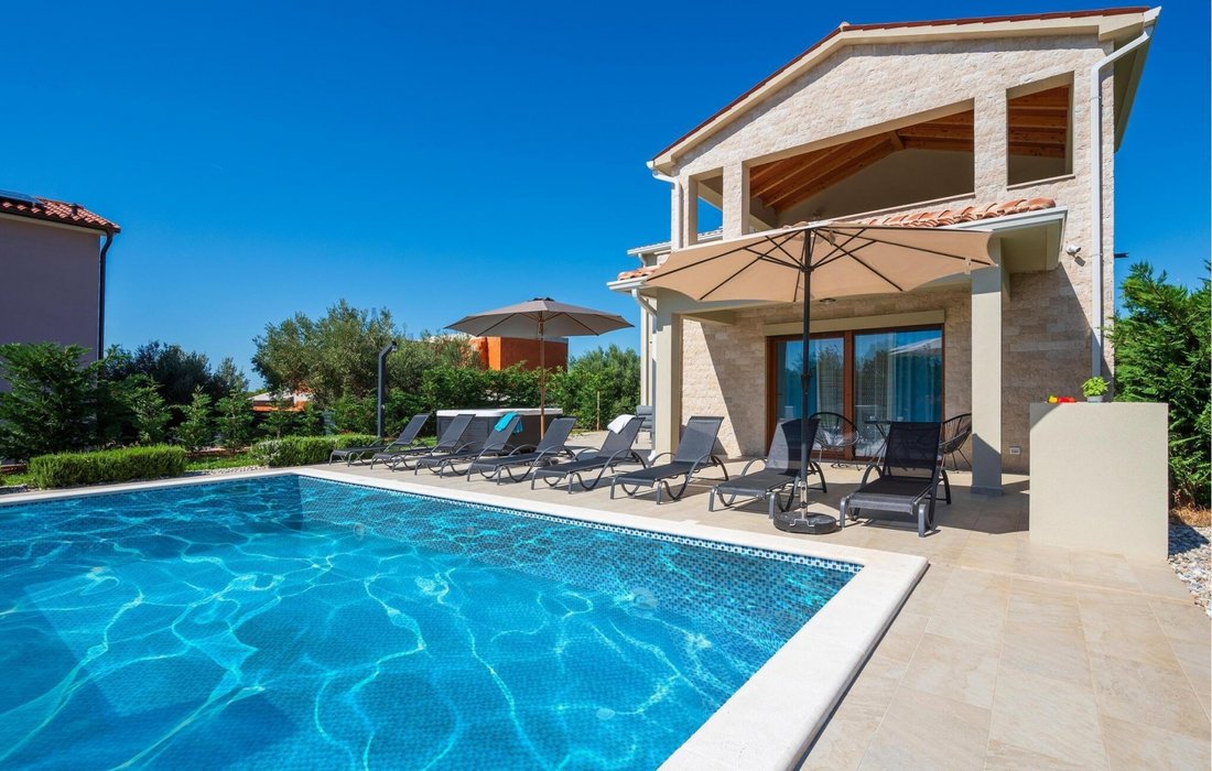 Villa in Labin, Istria County, Croatia 4 - 16476405