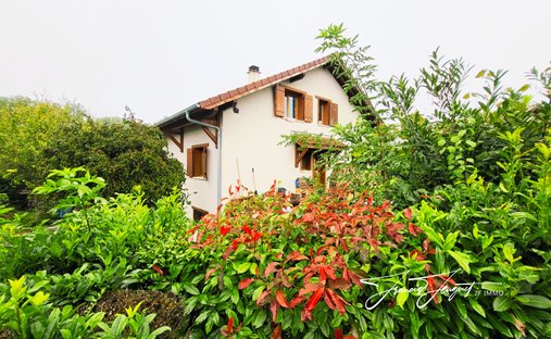 Villa in Marcellaz-Albanais, Auvergne-Rhône-Alpes, France 1