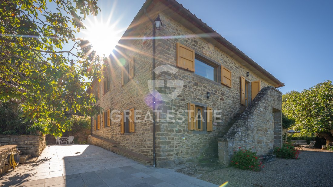 Estate in Castiglion Fiorentino, Tuscany, Italy 3 - 16475824