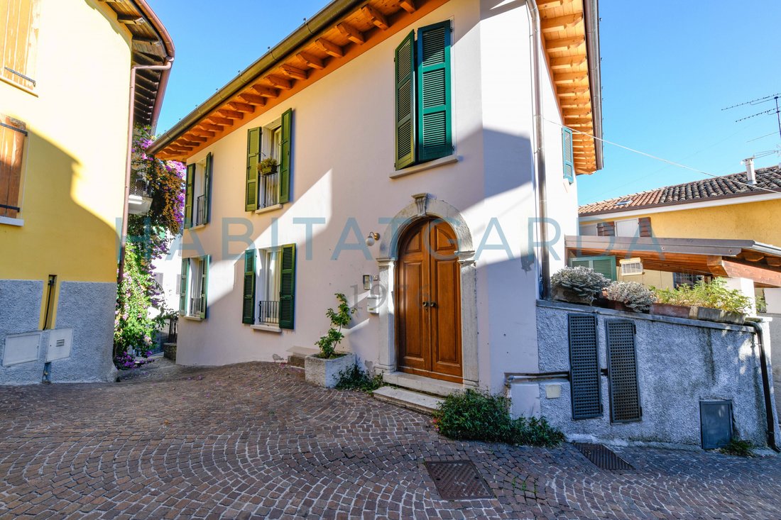 Villa en Gardone Riviera, Lombardía, Italia 2 - 16476232