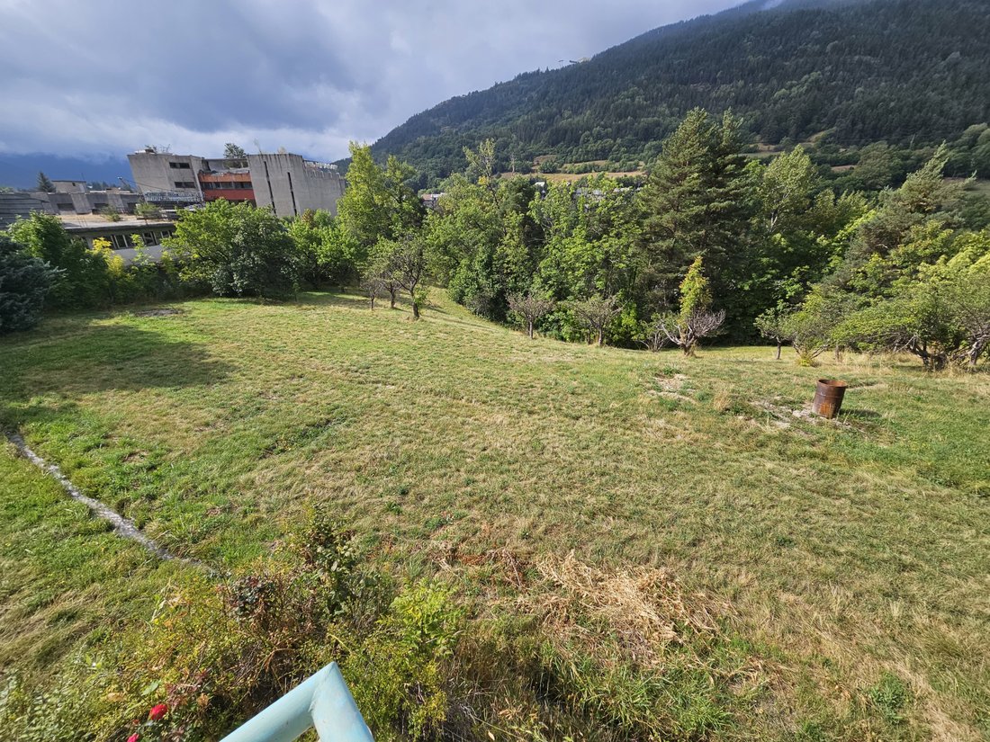 Land in Briançon, Provence-Alpes-Côte d'Azur, France 2 - 16474061