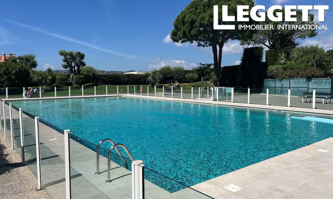 Apartment in Les Cougoulins-Rastines, Antibes, France 3 - 16475973