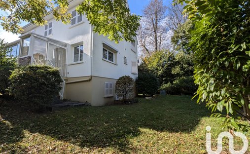 Casa a Cernay, Ermont, Francia 1