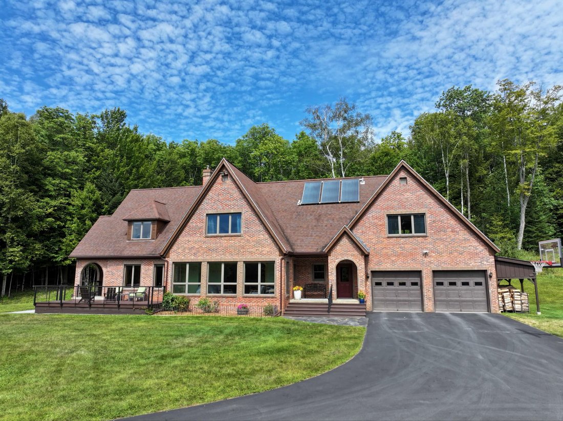 House in Saint Johnsbury, Vermont, United States 1 - 16475125