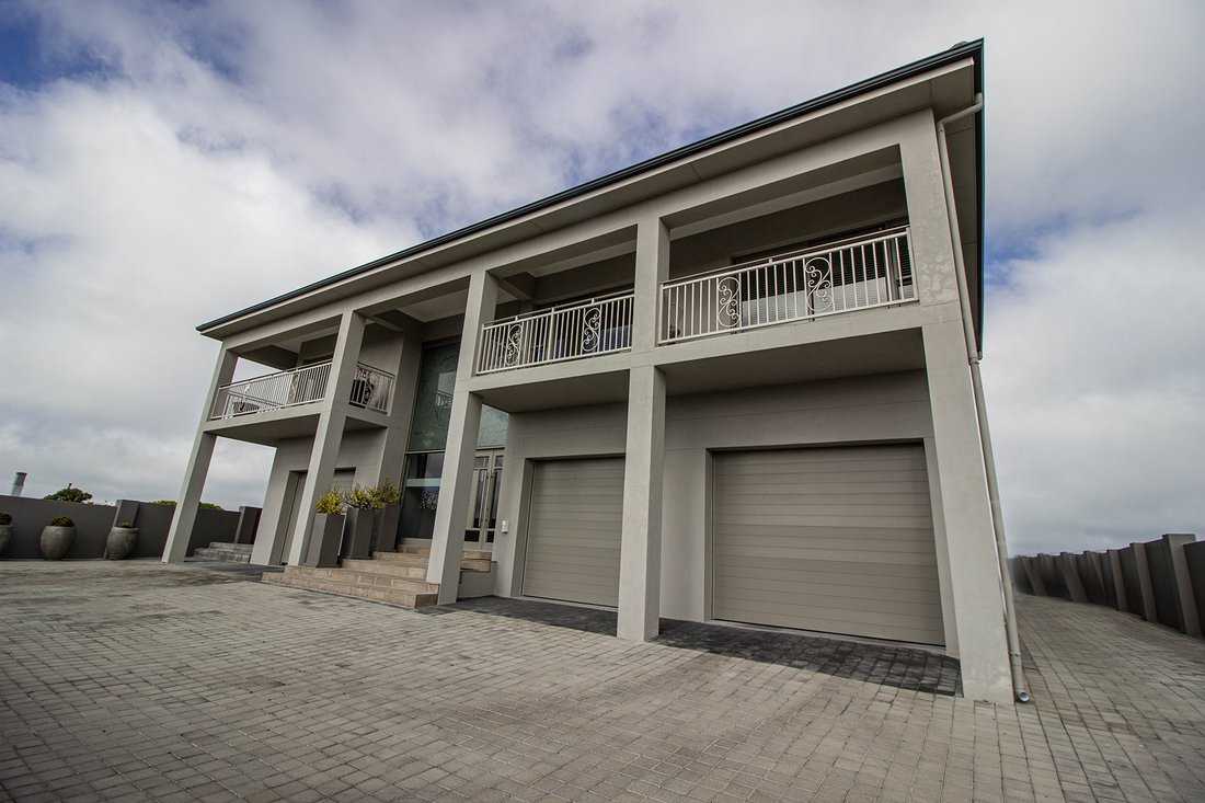 House in Van Dyks Bay, Western Cape, South Africa 2 - 16474731