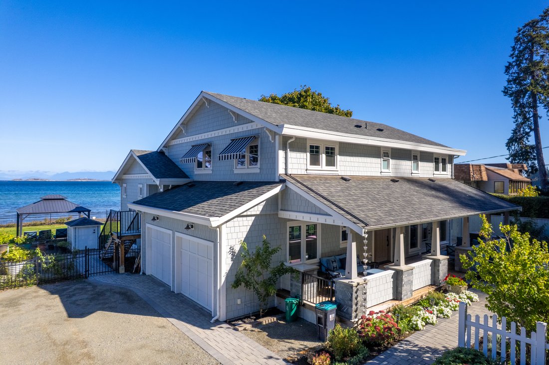 House in Lantzville, British Columbia, Canada 3 - 16475140