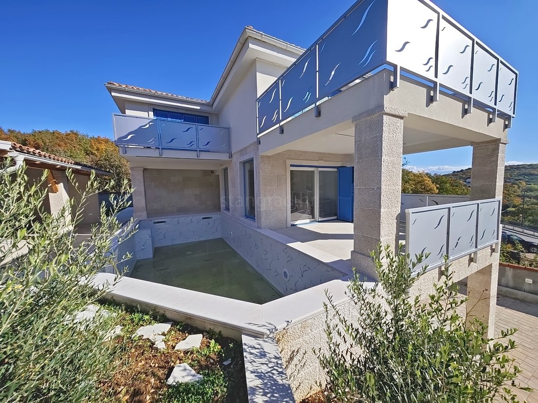 House in Vrbnik, Primorje-Gorski Kotar County, Croatia 1 - 16477633