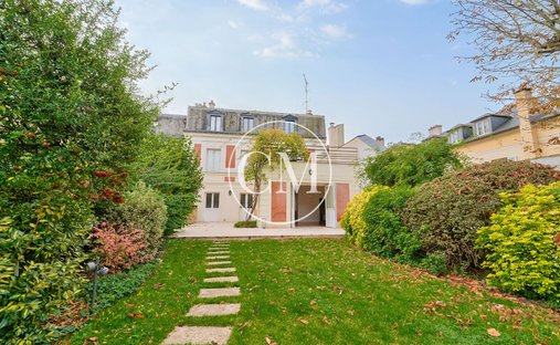 Casa a San Luigi, Versailles, Francia 1