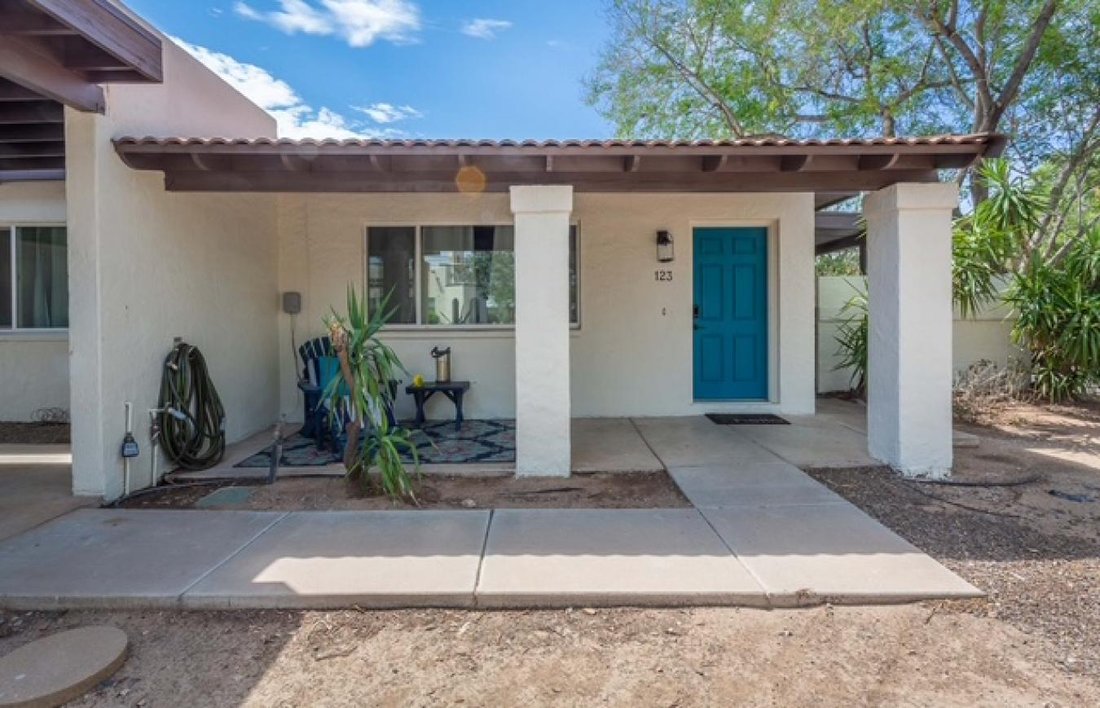 Tempe, Arizona, United States 5 - 16477698
