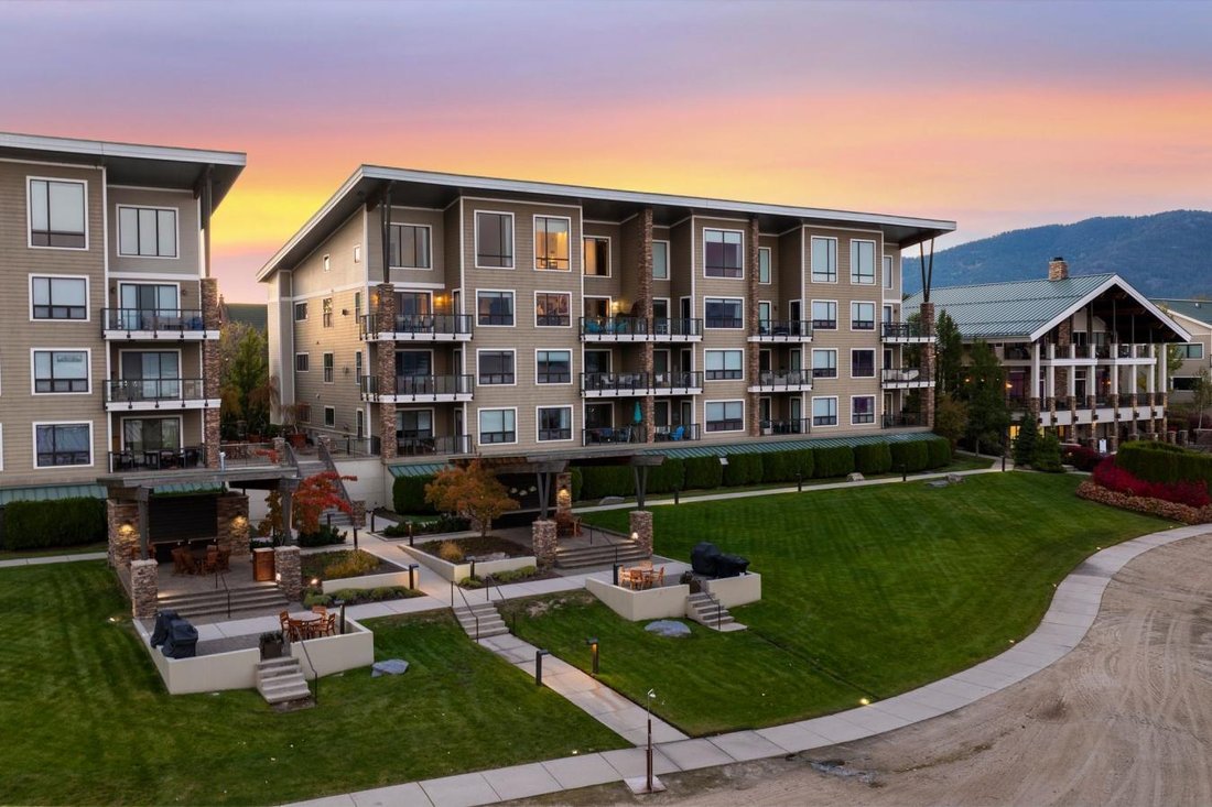 House in Sandpoint, Idaho, United States 4 - 16477692