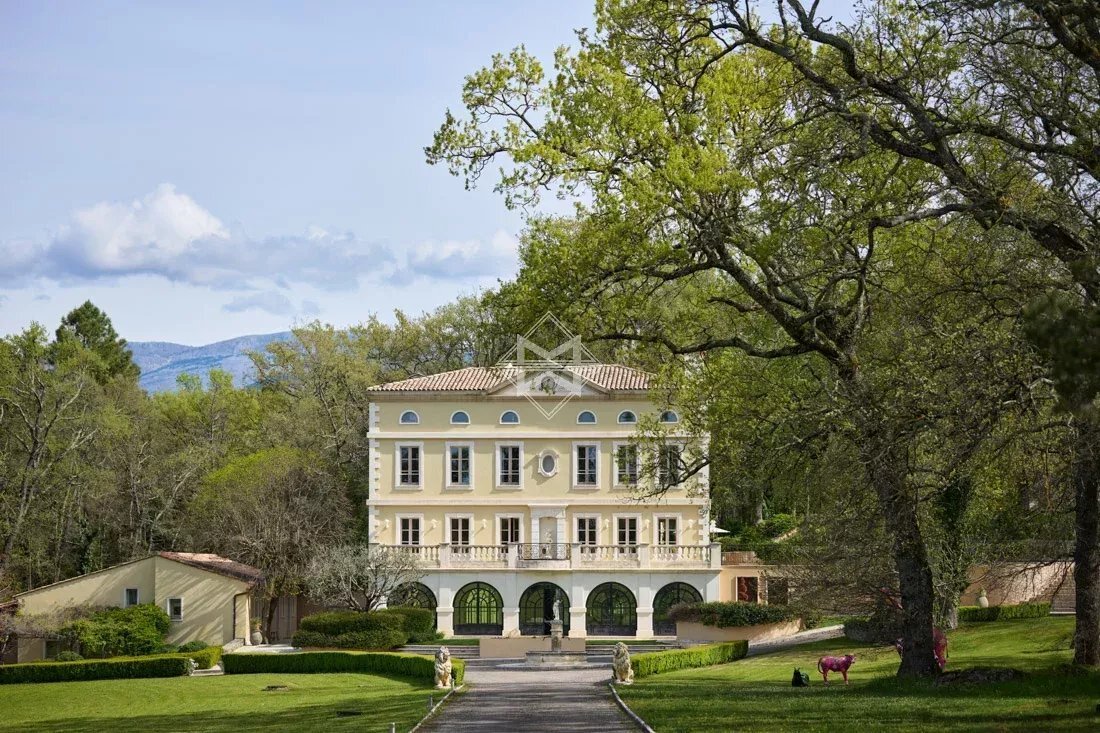 Estate in Callian, Provence-Alpes-Côte d'Azur, France 2 - 16477392