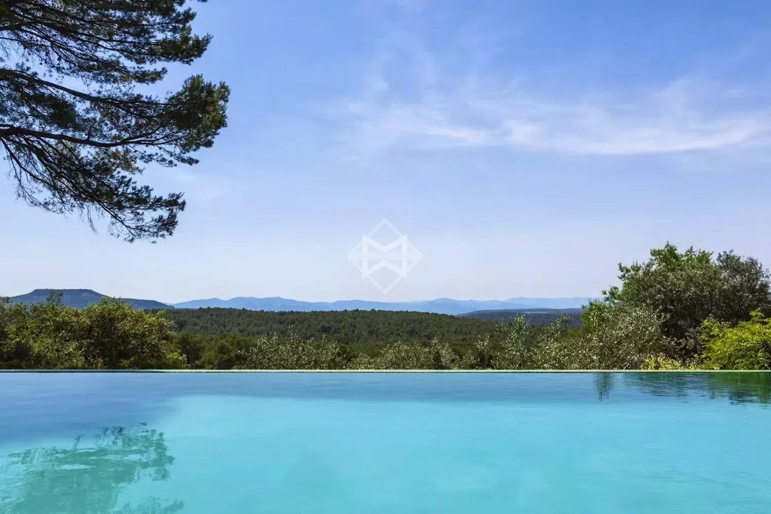 Country House in Callas, Provence-Alpes-Côte d'Azur, France 4 - 16477403