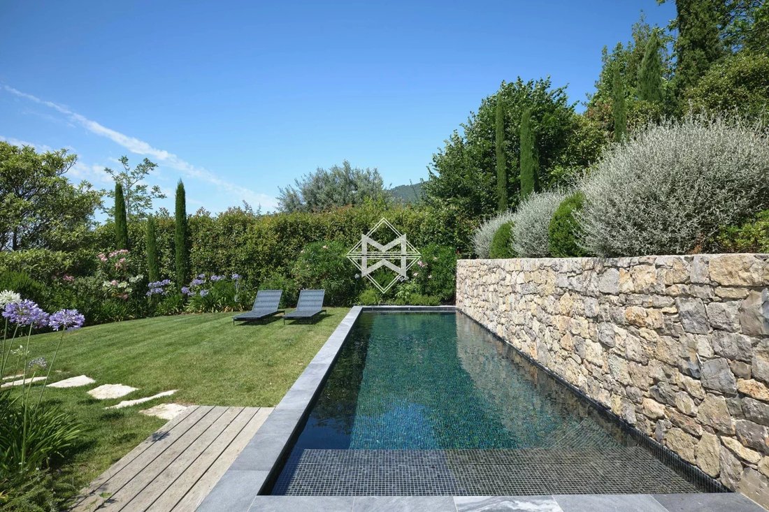 Estate in Seillans, Provence-Alpes-Côte d'Azur, France 2 - 16477375